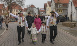 Kirmes in Mackenzell begeistert die großen und kleinen Gäste