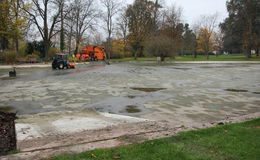 Deshalb ist der Teich im Kurpark derzeit leer