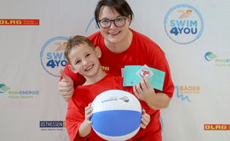 2.000 Kinder sollen schwimmen lernen - erfolgreiches Projekt "swim4you"