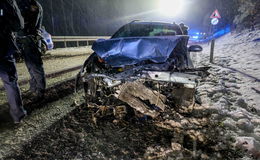 Unfall zwischen zwei Pkw nahe des Grabenhöfchens