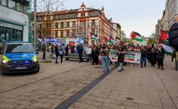 100 Demonstranten bei "Frieden und Gerechtigkeit im Nahen Osten"