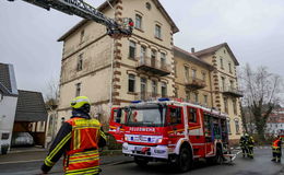 Brand in der Bahnhofsstraße: Großaufgebot der Feuerwehr im Einsatz