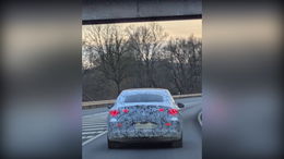 Ein Audi, ein Mercedes oder doch etwas anderes? Erlkönig auf der B27 gesichtet