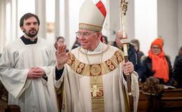 Weihbischof Diez predigt zum Fest der Erscheinung des Herrn im Dom