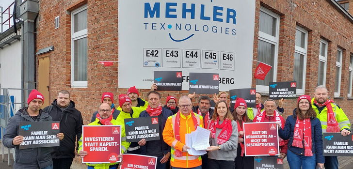Am Montag überreichten Beschäftigte des Fuldaer Standorts der Mehler Texnologies Unternehmensleitung einen offenen Brief, in dem sie ihre derzeitige Situation schildern sowie Appelle und Forderungen an das Management und die Weinheimer Konzernmutter Freudenberg richten.