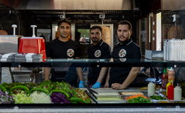 Bahnhof&apos;s Grill öffnet mit Kampfpreis-Döner: "Hoffentlich gibt&apos;s weiter Schnitzel"