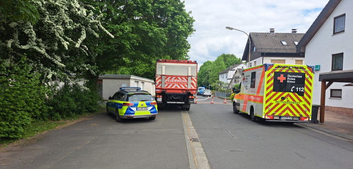 Grundschule evakuiert: Am Donnerstag wurde wegen eines Feuers und großer Rauchentwicklung die Albert-Schweitzer-Schule in Rotenburg an der Fulda evakuiert