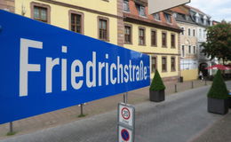 Sommersperrung der Friedrichstraße in der Innenstadt beginnt