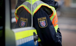 Zeugen gesucht: 15-Jähriger von mehreren Teenagern im Bus attackiert