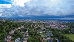 Bis in die Abendstunden: Warnung vor Gewitter und Windböen in Osthessen