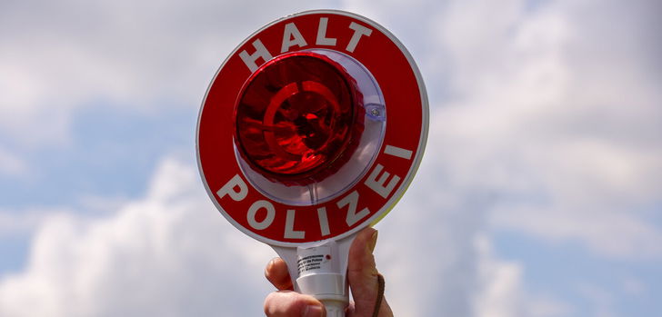 Im Rahmen der Kontrollmaßnahmen wurden insgesamt 61 Pkw sowie ebenso viele Personen überprüft.