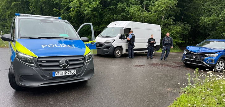 Am Mittwochmittag wurden die Einsatzkräfte gegen 14:20 Uhr zu einem Auffahrunfall zwischen Neuhof und Giesel alarmiert.