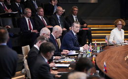 Nato beschließt größtes Aufrüstungsprogramm seit Jahrzehnten