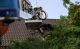 Feuerwehr rückt zu Dachstuhlbrand aus -  Haustiere gerettet