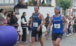 39. Brüder-Grimm-Lauf: Oliver Kreuzburg und Sabine Baist auf Platz eins