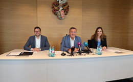 Nach 23 Jahren: Oberbürgermeister Claus Kaminsky (SPD) will Amt niederlegen