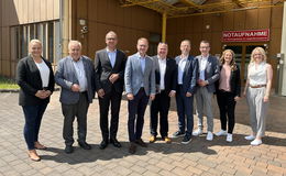 Delegation aus Partnerkreis informiert sich über Neubaupläne im Alsfelder KKH