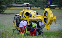 Nach Alleinunfall: 66-jähriger Kradfahrer kommt schwer verletzt ins Klinikum