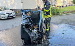 Mülltonne in Brand geraten