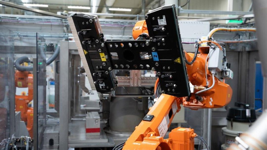 M-LLER-Medical-GmbH-Kan-lenfertigungszelle-revolutioniert-die-Produktion