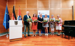 Pflegemedaille des Landes für fünf hessische Bürger - auch aus dem MKK