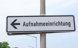Deutlich weniger Asyl-Erstanträge im ersten Halbjahr