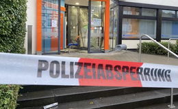 Geldautomaten der VR-Bank in Stadtlauringen gesprengt - Täter auf der Flucht