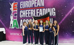 Fulda Saintsation Cheerleader feiern Bronze bei der Europameisterschaft