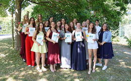 33 Schüler der Eduard-Stieler-Schule erhalten Allgemeine Fachhochschulreife