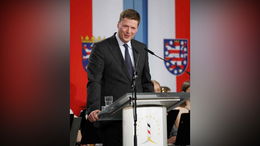 Stiftungsratsvorsitzender Dr. Stefan Heck für weitere fünf Jahre im Amt bestätigt