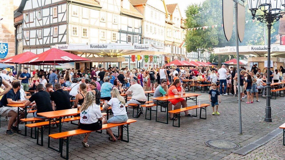 Heimat-und-Strandfest-2025-begeistert-zehntausende-Besucher