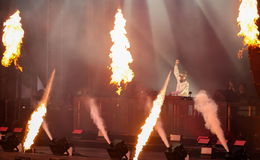 Flammen am Dom: Robin Schulz bringt die Stadt zum Beben