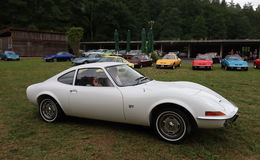 Ein Fahrzeug, das verbindet: "Wir sind eine große Opel GT Familie"