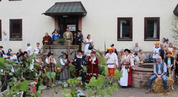 Ein Dorf im Ausnahmezustand: 750-jähriges Jubiläum locken Tausende an