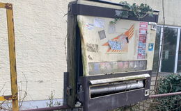 Sechs Festnahmen nach Aufbruchsversuchen von Zigarettenautomat